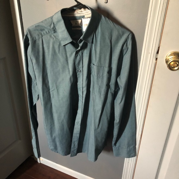 Volcom Button Down - Picture 1 of 2